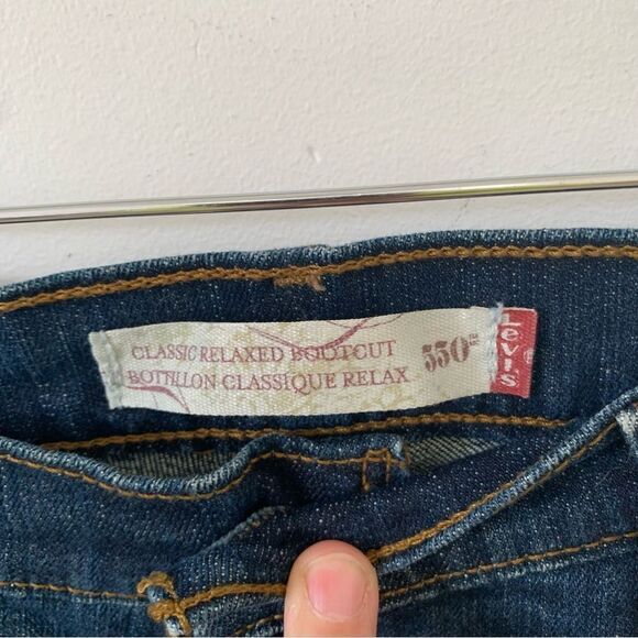 Levi’s 550 Classic Relaxed Bootcut Dark Wash Mid Rise Denim Jeans - Picture 6 of 11